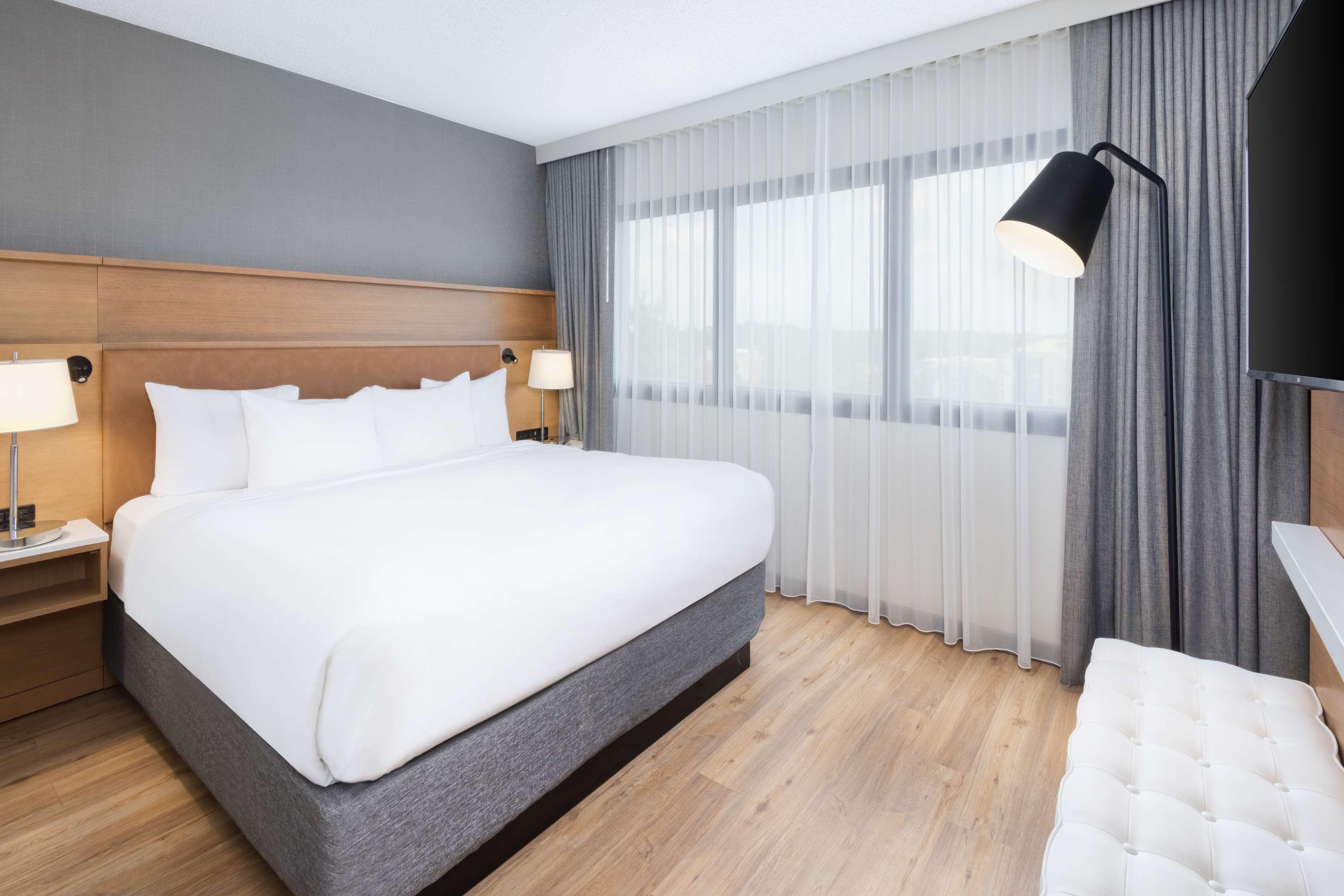 Radisson Hotel Nashville Airport ภายนอก รูปภาพ