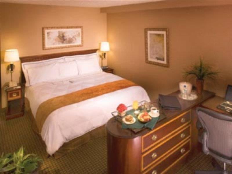 Radisson Hotel Nashville Airport ภายนอก รูปภาพ